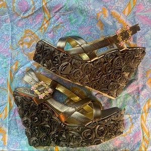 Hale Bob Beautiful flower heels with jewel detailing size 8